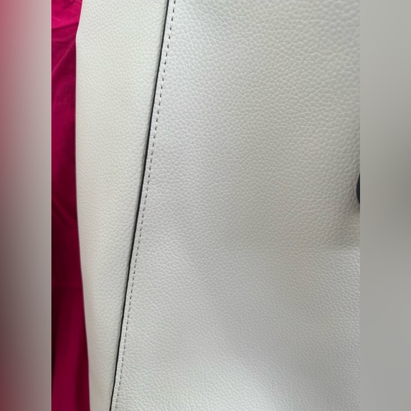 Coach handbag CP037 THEA TOTE Chalk - Picture 11 of 16